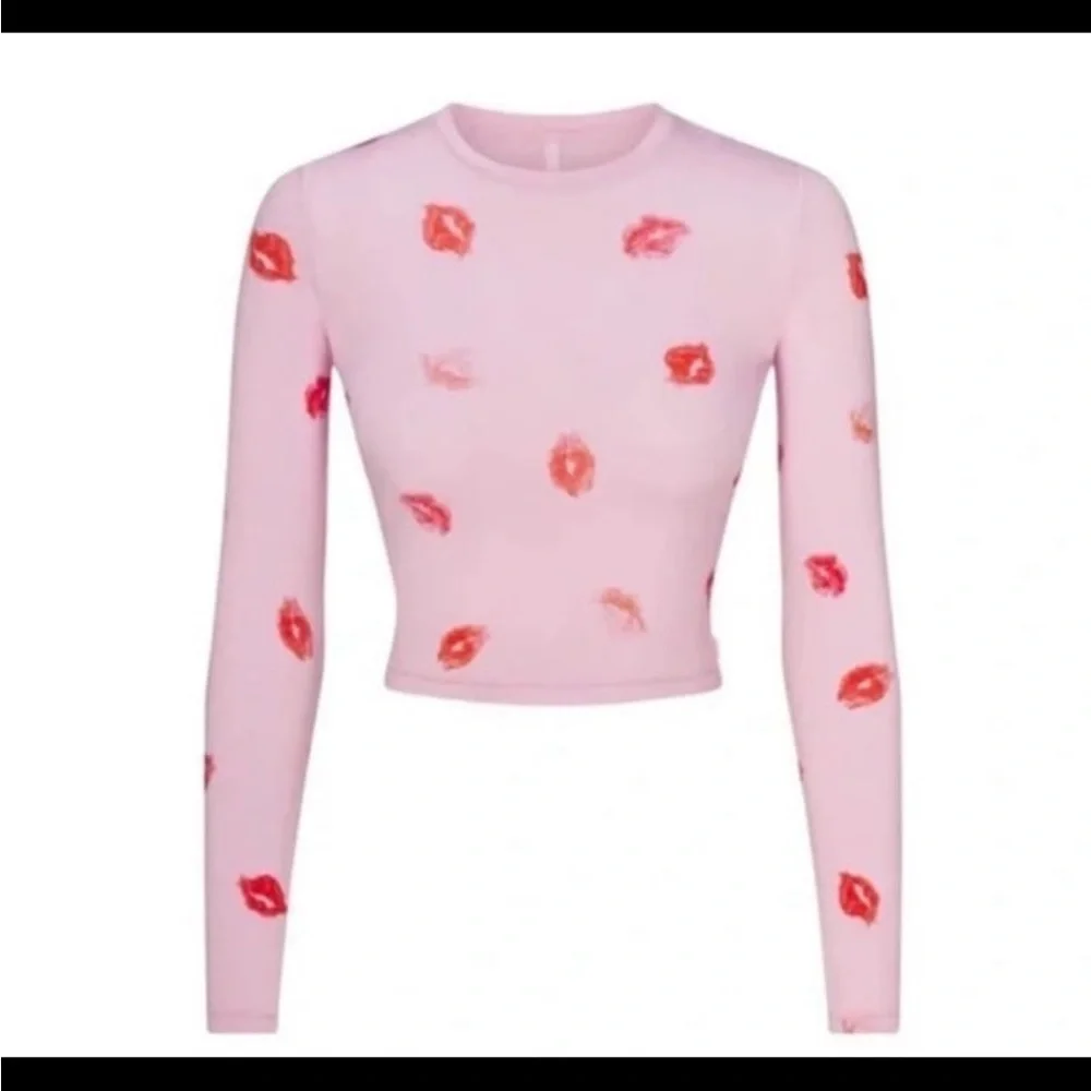 SKIMS Cherry Blossom Lipstick Super Cropped Long Sleeve Top Pink Women’s LARGE - Picture 3 of 8